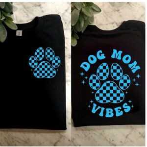 Dog mom shirt dog mom vibes humor retro checkered black and blue